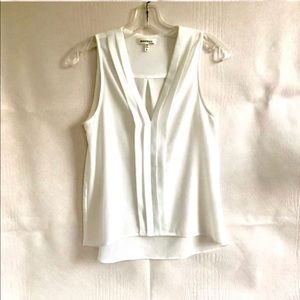 FINAL DROP! White hi low sleeveless blouse